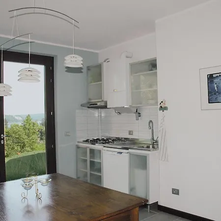 Casa vacanze La Casa Blu - Maggiore Meina